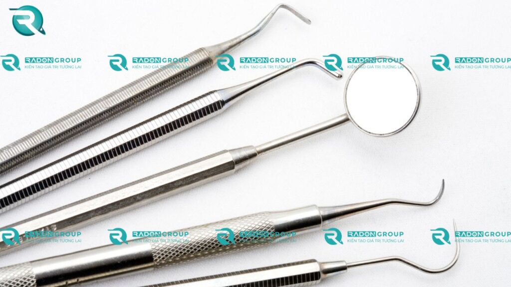 Dụng cụ nha khoa là gì